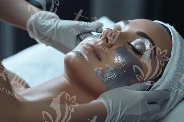 纹眼线后眼皮肿胀正常吗？这是做纹眼线过程中常见的问题