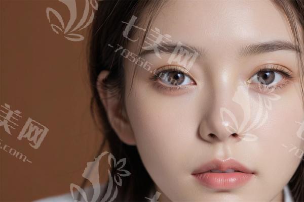 做定点双眼皮的详细过程是什么？揭开美容背后的秘密！