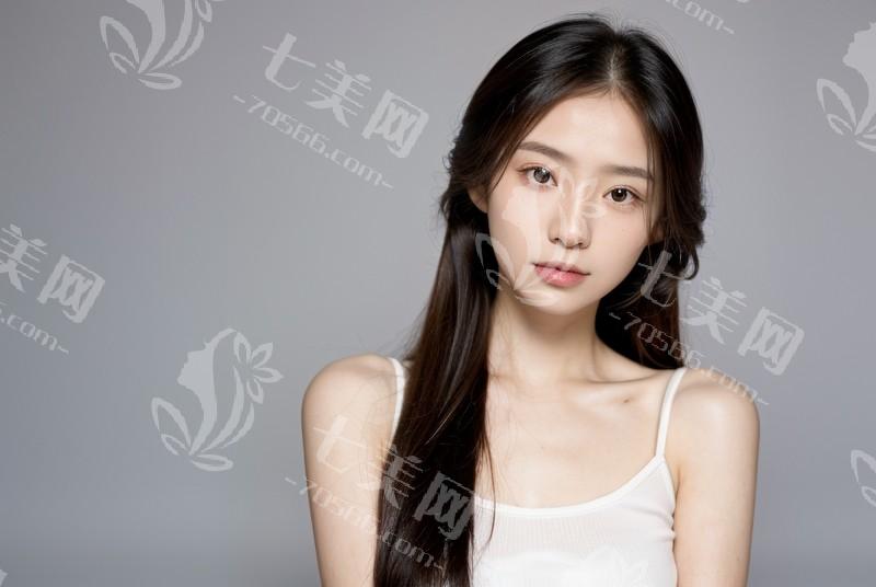 懒人福音：只需 5 分钟，教你用家里常见物品自制面膜，效果惊人！
