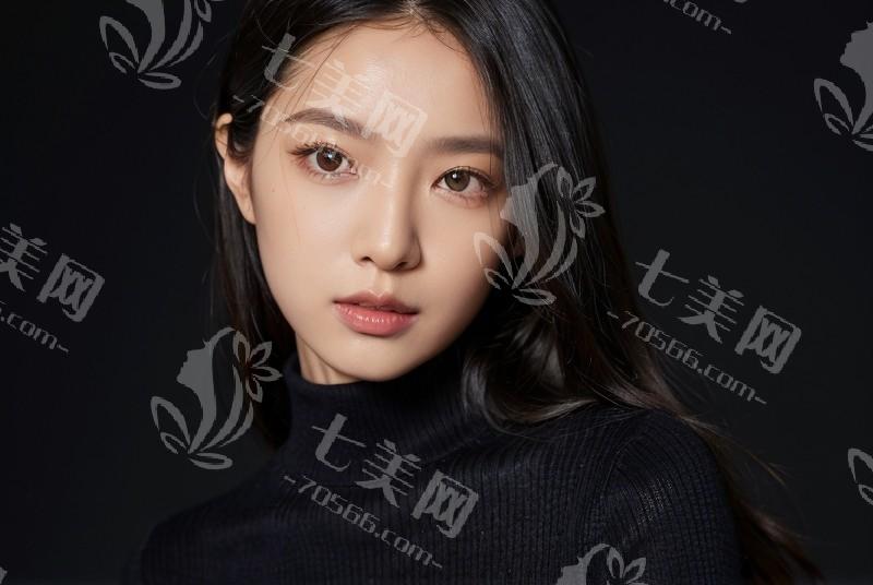 针对“口罩痘”的终极攻略：清洁与防护的平衡术
