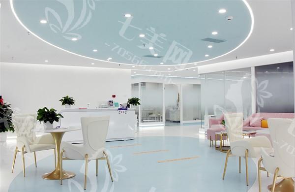 北京雅靓轻医美怎么样？眼鼻双修成效自然妈生感足口碑稳