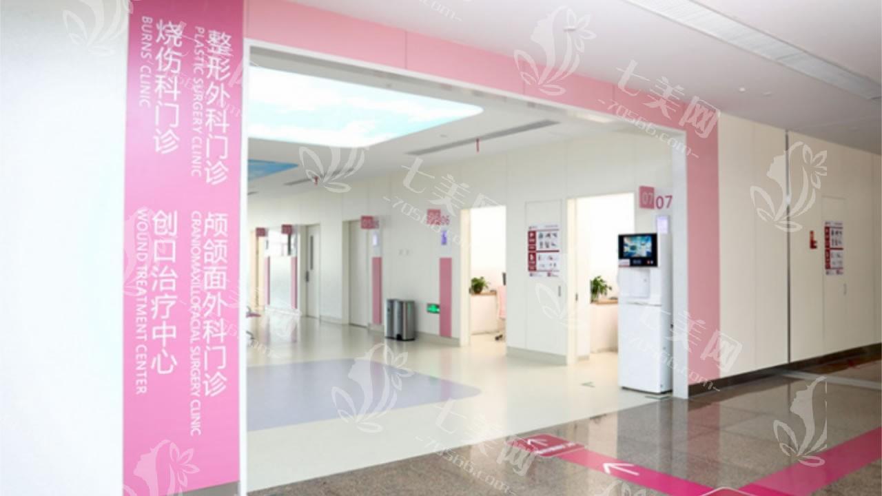 西安国际医学整形医院正规吗？资质全透明可追溯，医生技术好、经验超丰富！
