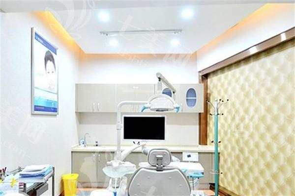 深圳拜尔口腔门诊部儿童看牙怎么样？擅长儿童齿科+环境舒适+医生耐心更贴心  