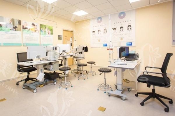 江门鹤山爱尔新希望眼科医院视力检查收费高不高？查实有优惠且口碑好