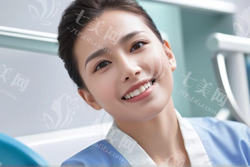 牙龈出血止不住？正确刷牙和使用牙线改善牙周问题！