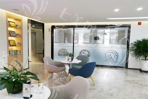 济南弗莱堡口腔地址在哪里？多店位置+医生资历+就诊环境实拍