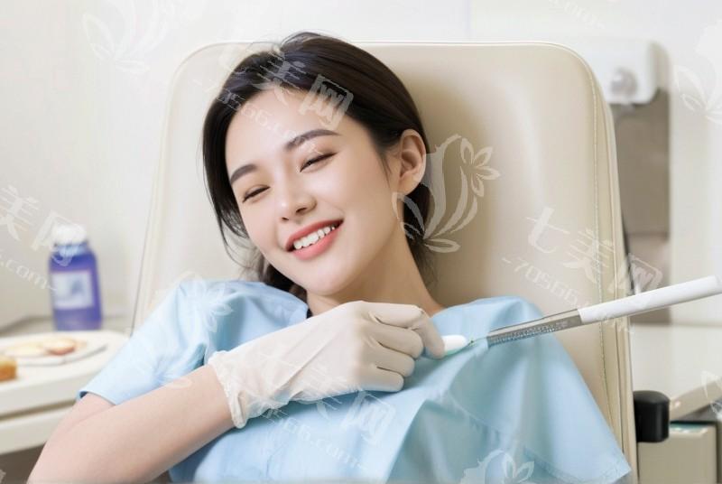 济南历下区口腔诊所排名前三是历下守峰口腔诊所，地址好找电话预约方便