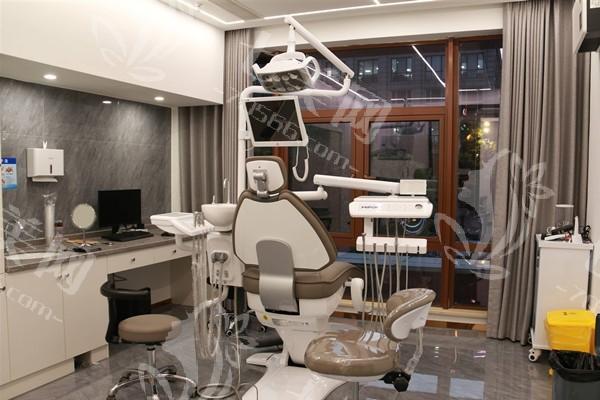 浙江湖州安吉复大中齿口腔种植牙怎么样？口碑稳定+设备完善+售后有保障