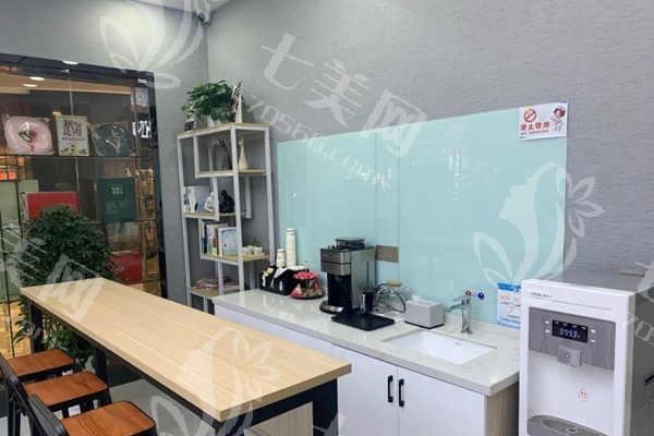 湖北襄阳时代口腔在襄阳地区的口腔门诊部中排名如何?是好的选择吗? 湖北襄阳时代口腔在襄阳地区的口腔门诊部中排名如何?是好的选择吗?