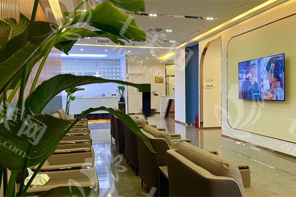 测评郑州二七圣熙格兰医疗美容门诊部吸脂靠谱吗?实力强且无隐形消费服务好 测评郑州二七圣熙格兰医疗美容门诊部吸脂靠谱吗?实力强且无隐形消费服务好