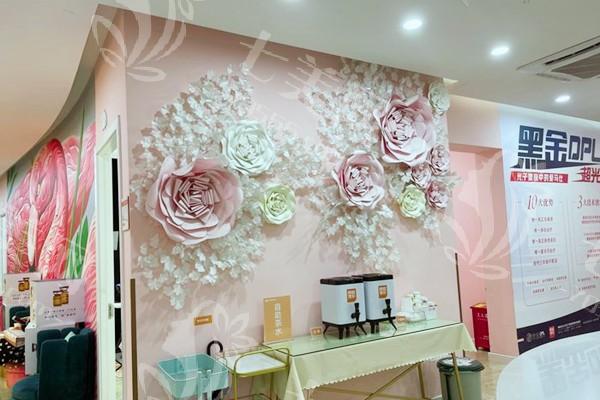 深圳鹏程整形医院收费标准公开：瞧瞧双眼皮 / 隆鼻 / 隆胸价格多少