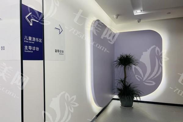 达州华誉口腔医院技术怎么样：设备齐全且口碑可靠认可度高